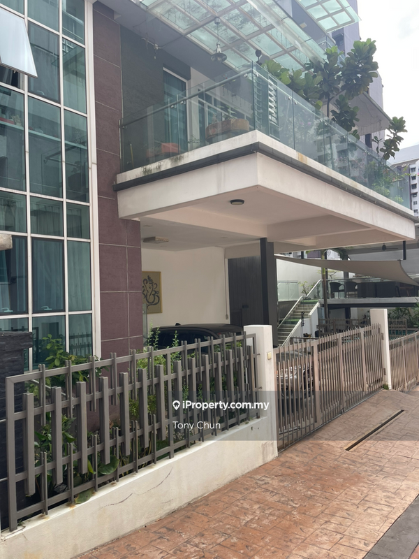 For Sale - Saville @ The Park