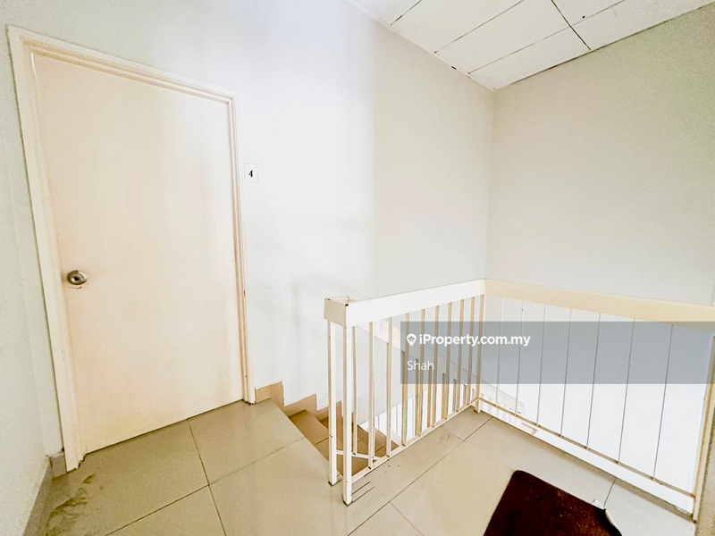 Rumah Teres 2-Tingkat untuk Dijual di Kelana Jaya, Petaling Jaya oleh Shah - iProperty.com.my