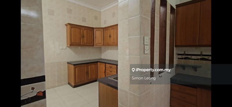 Rumah Berangkai 2 Tingkat untuk Dijual di Bukit Jelutong, Shah Alam oleh Simon Leong - iProperty.com.my