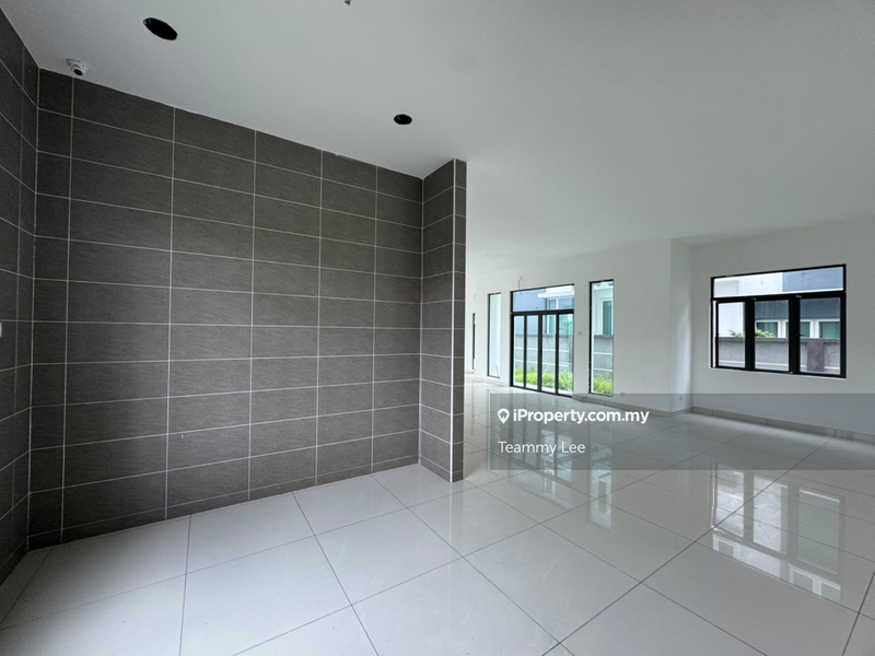 Bungalow House for Sale in Wira Mutiara, Bandar Sungai Long, Bandar Sungai Long by Teammy Lee - iProperty.com.my