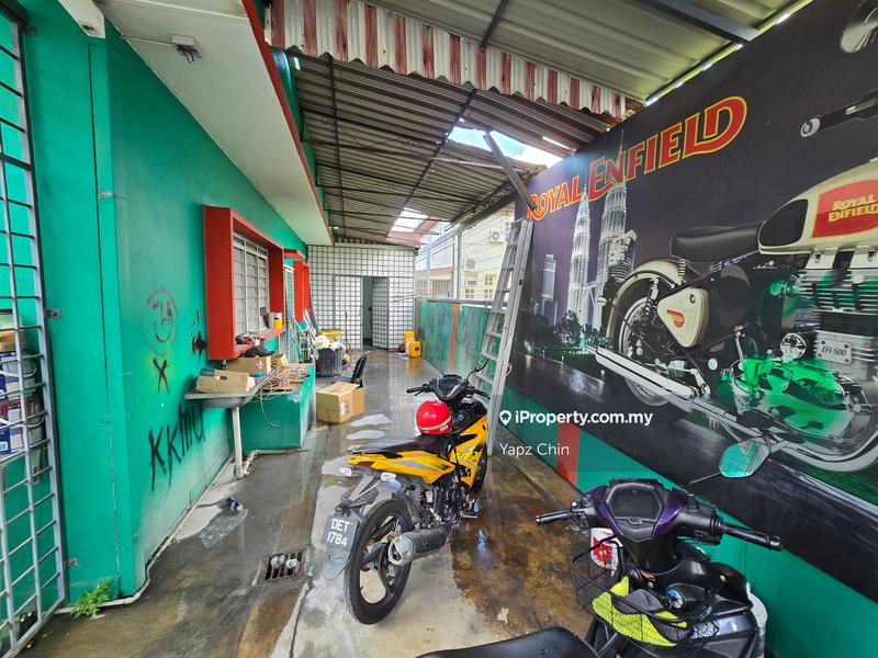 Commercial Bungalow for Sale in Kawasan 18, Klang by Yapz Chin - iProperty.com.my