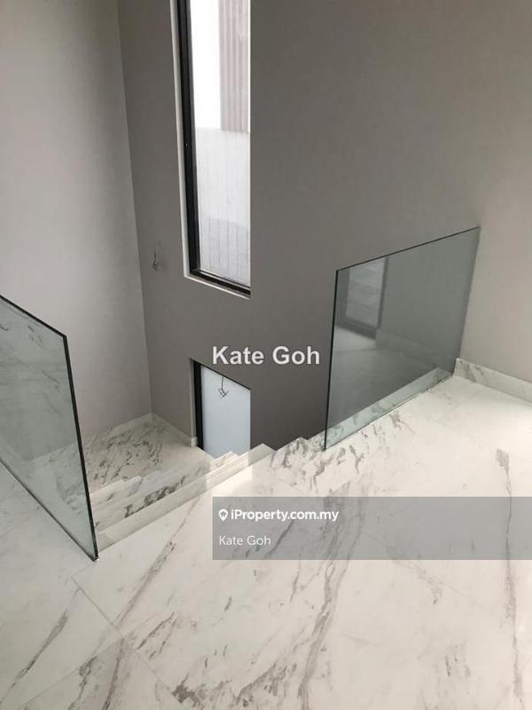 Bungalow House for Sale in Perdana Lakeview East, Cyberjaya by Kate Goh - iProperty.com.my