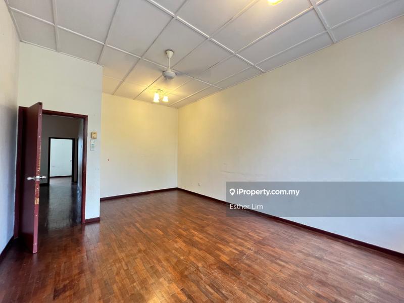 2-storey Terraced House for Sale in Villa Damansara, Kota Damansara by Esther Lim - iProperty.com.my