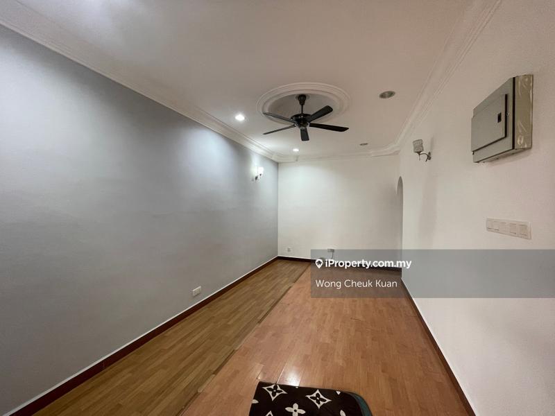1-storey Terraced House for Sale in Taman Selayang Bahagia, Selayang by Wong Cheuk Kuan - iProperty.com.my