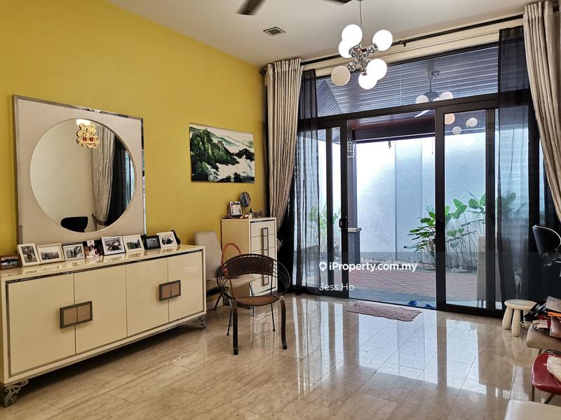 Bungalow House for Sale in Taman Esplanad, Bukit Jalil by Jess Ho - iProperty.com.my