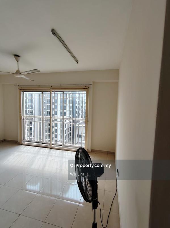 For Sale - Prima Tiara II