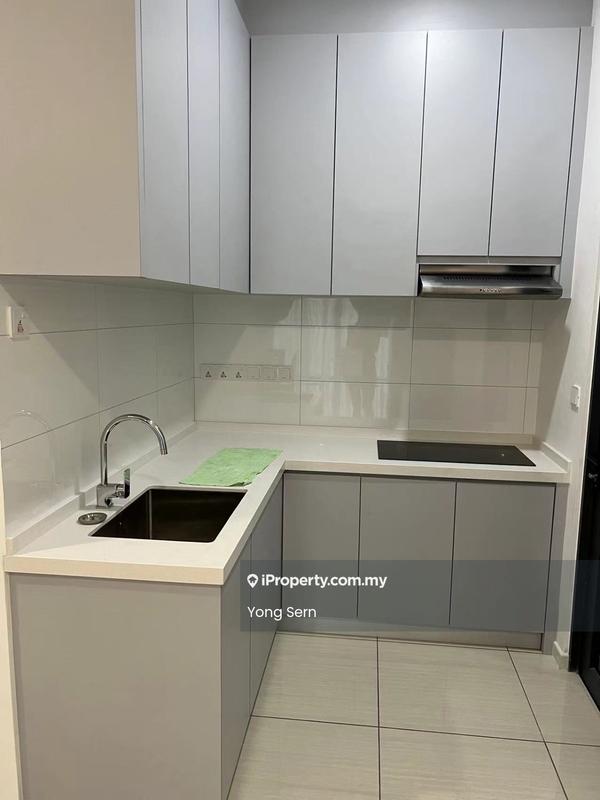 Condominium for Sale in Queens Residences Q1 @ Queens Waterfront by Lau Yong Sern - Kitchen - iProperty.com.my