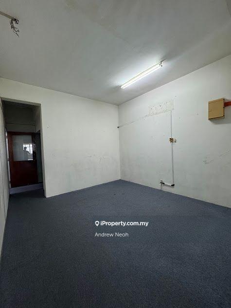 Pejabat untuk Disewa di Bandar Kinrara Seksyen 5, Bandar Kinrara oleh Andrew Neoh - iProperty.com.my