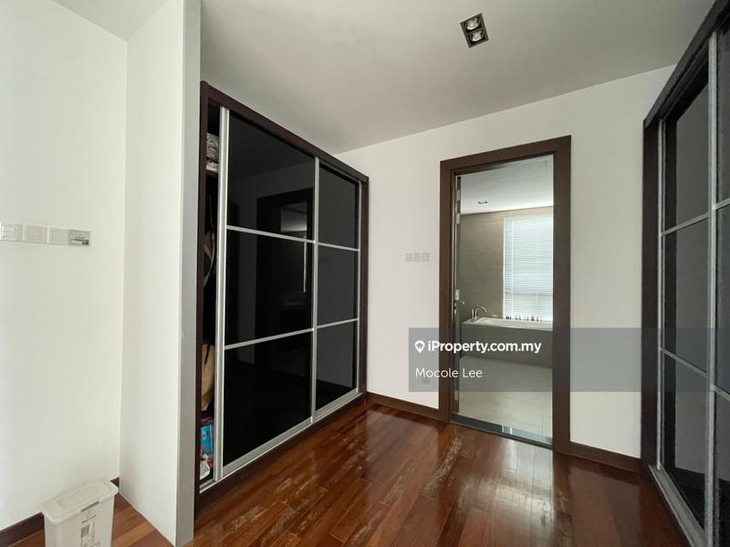 Kondominium untuk Dijual di Infinity Beachfront Condominium oleh Mocole Lee - iProperty.com.my