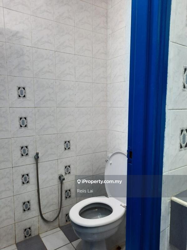 Pejabat untuk Disewa di Seksyen 16, Petaling Jaya oleh Reiis Lai - iProperty.com.my