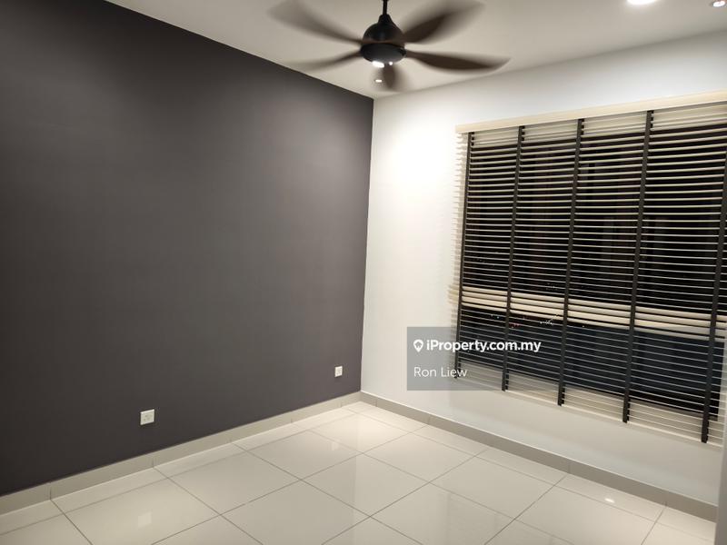 Service Residence for Sale in Ten Kinrara by Ron Liew - iProperty.com.my