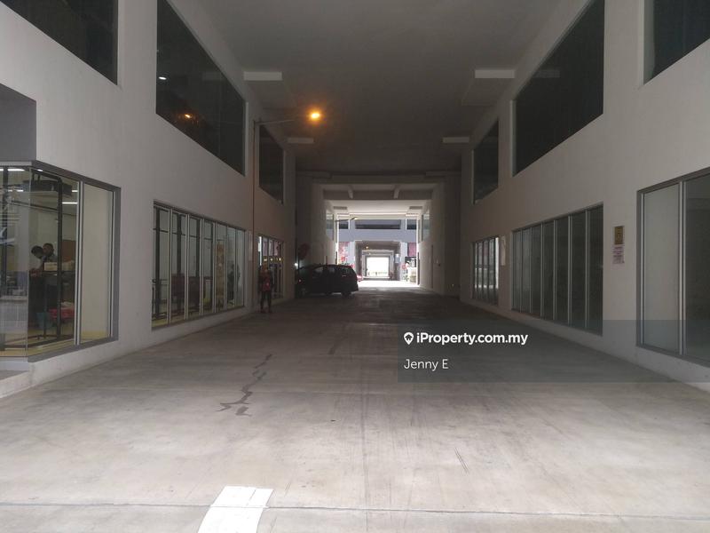Shop for Sale in Southville, Dengkil by Jenny E - iProperty.com.my