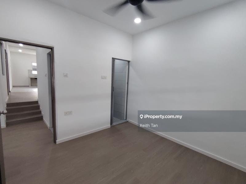 1-storey Terraced House for Sale in Taman Ayer Keroh Heights, Ayer Keroh by Keith Tan - iProperty.com.my