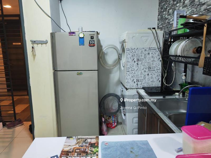 Residensi Servis untuk Dijual di Menara Suria (V12) oleh Joanna G. Pinto - iProperty.com.my