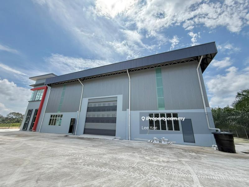 Semi-D Factory for Sale in Taman Wawasan Perindustrian, Senggarang by Lee Kee - iProperty.com.my