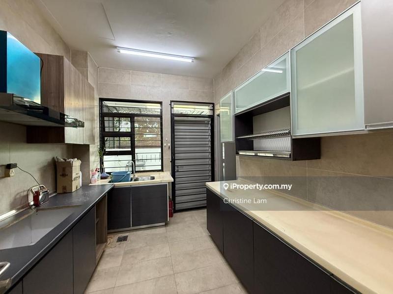 Rumah Berkembar untuk Dijual di ajqrl, Shah Alam oleh Christine Lam - iProperty.com.my