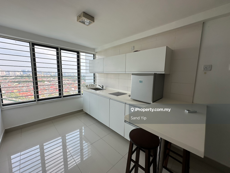 Residensi Servis untuk Disewa di Subang Soho (One Soho) oleh Sand Yip - iProperty.com.my