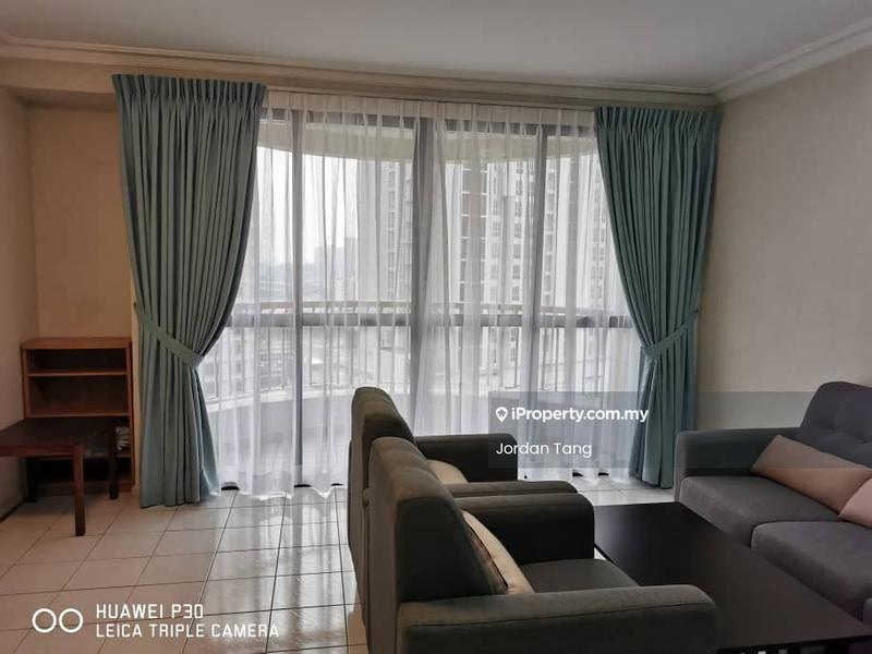Condominium for Rent in Mont Kiara Pines by Jordan Tang - Living Room - iProperty.com.my