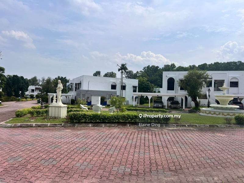 Rumah Bandar untuk Dijual di Country Heights, Kajang oleh Elaine Ding - iProperty.com.my