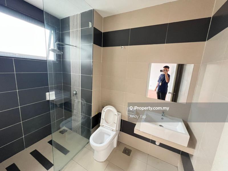 2-storey Terraced House for Sale in Lake Club, Rawang, Rawang by Andy Yap - iProperty.com.my