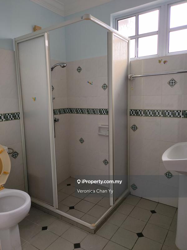 Bungalow House for Sale in Ukay Heights, Ampang by Veronica Chan Yy - iProperty.com.my