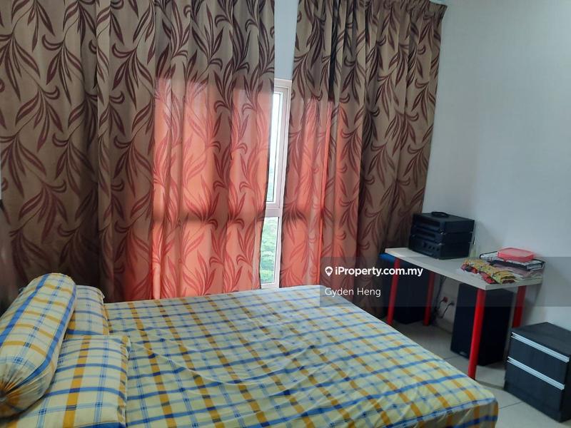 For Sale - Seasons Amara Larkin