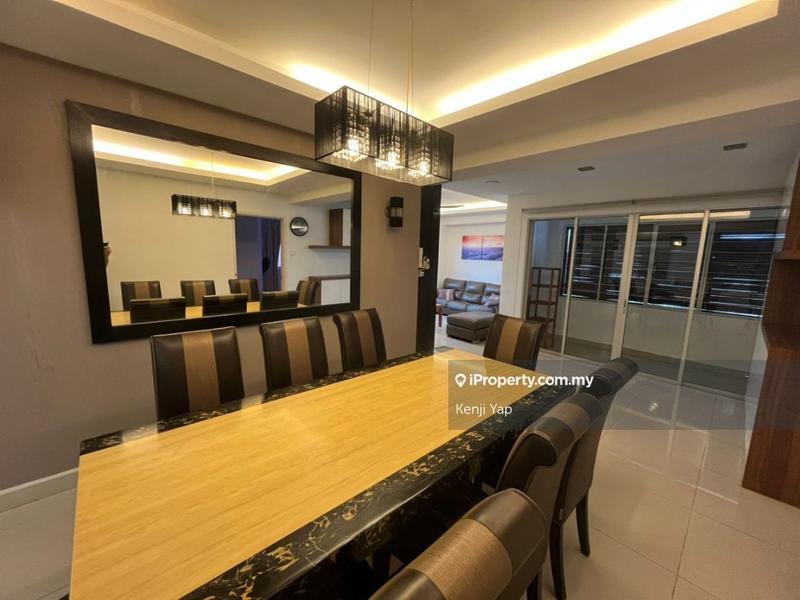 For Sale - Casa Desa