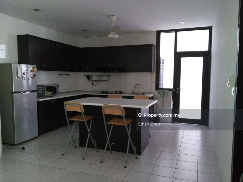 For Sale - USJ One Avenue Condo