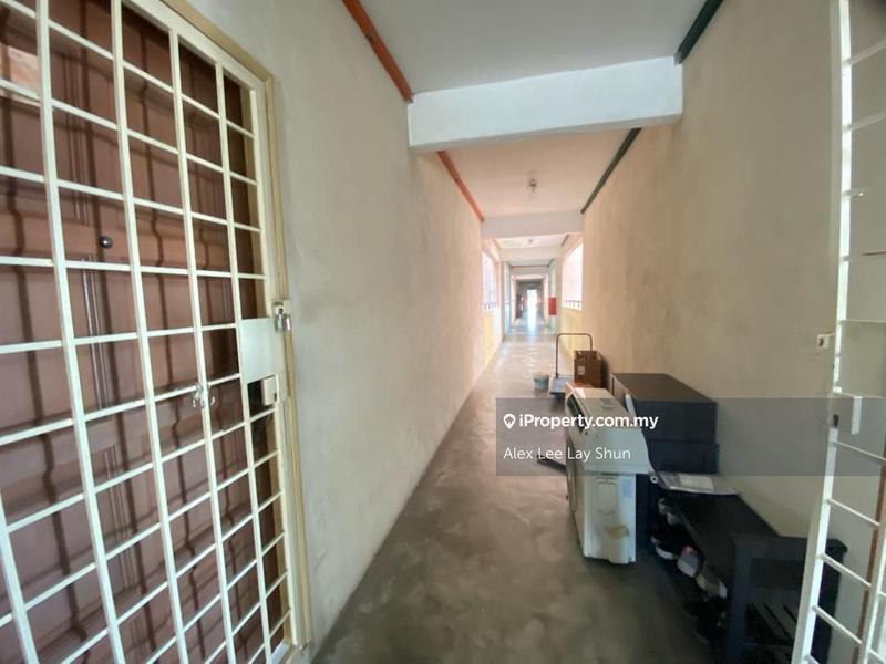 Pangsapuri untuk Dijual di Pangsapuri Bayu oleh Alex Lee Lay Shun - iProperty.com.my