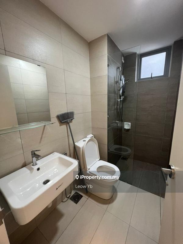 Service Residence for Sale in Gravit8, Klang by Leow Yb - iProperty.com.my