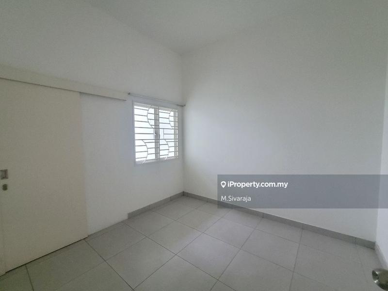 Rumah Teres 2-Tingkat untuk Dijual di Nilai Impian, Nilai oleh M.Sivaraja - iProperty.com.my