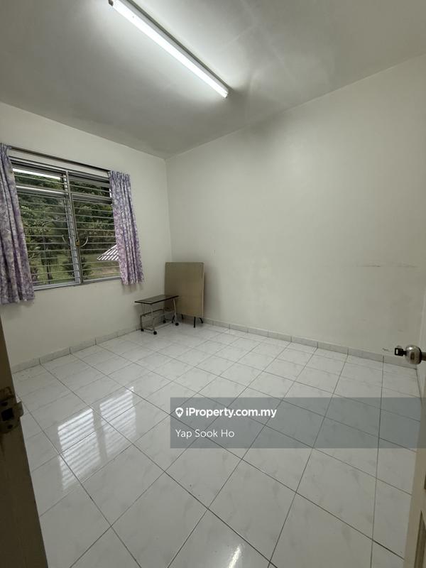 For Sale - Forest Field