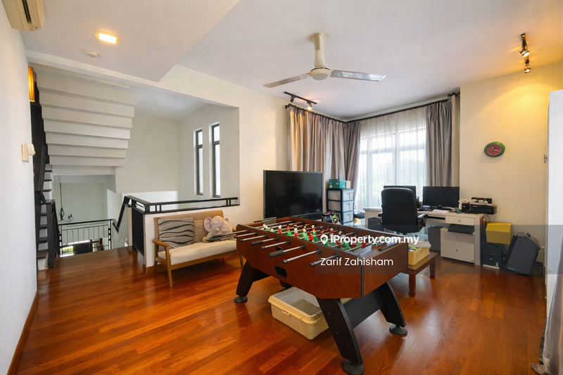 Bungalow House for Sale in Mont Kiara, Kuala Lumpur by Zarif Zahisham - Living Room - iProperty.com.my