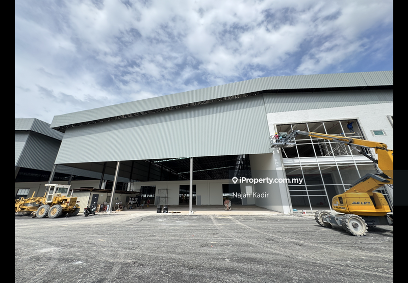Kilang Terpisah untuk Dijual di Bandar Baru Enstek, Bandar Enstek oleh Najah Kadir - iProperty.com.my