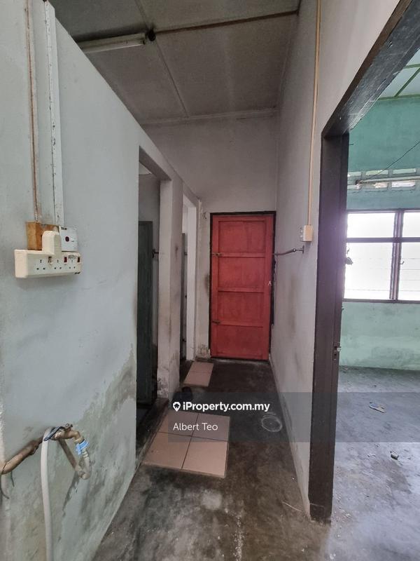 Rumah Berangkai 1 Tingkat untuk Dijual di Taman Broleh, Batu Pahat oleh Albert Teo - iProperty.com.my