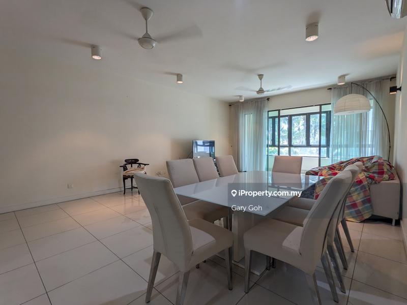 For Sale - Ara Hill Condominium