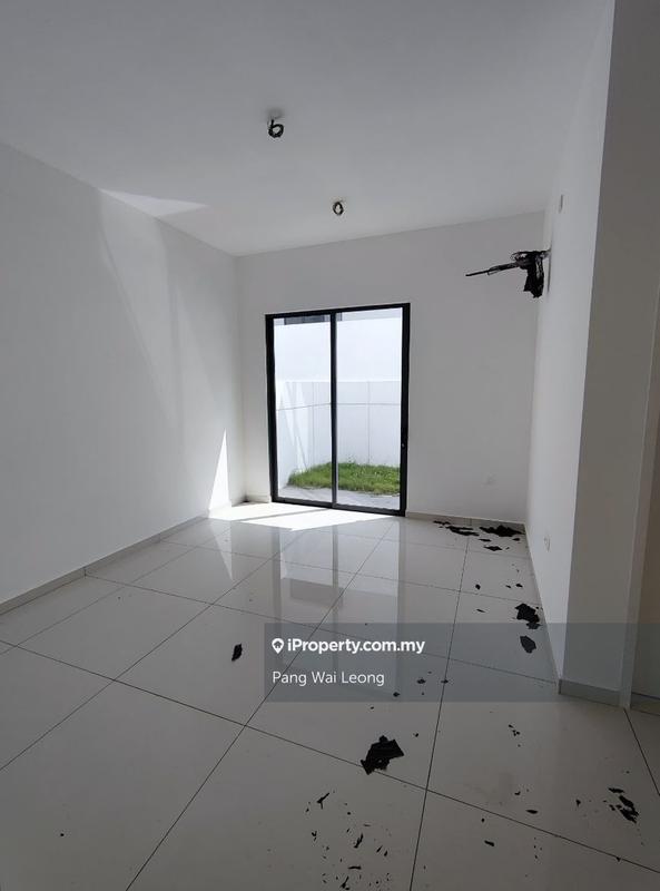 Semi-Detached House for Sale in Bandar Sri Sendayan, Negeri Sembilan by Pang Wai Leong - iProperty.com.my