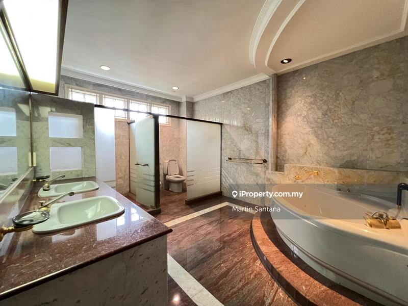 Bungalow House for Sale in Taman Bukit Pantai, Bangsar by Martin Santana - iProperty.com.my