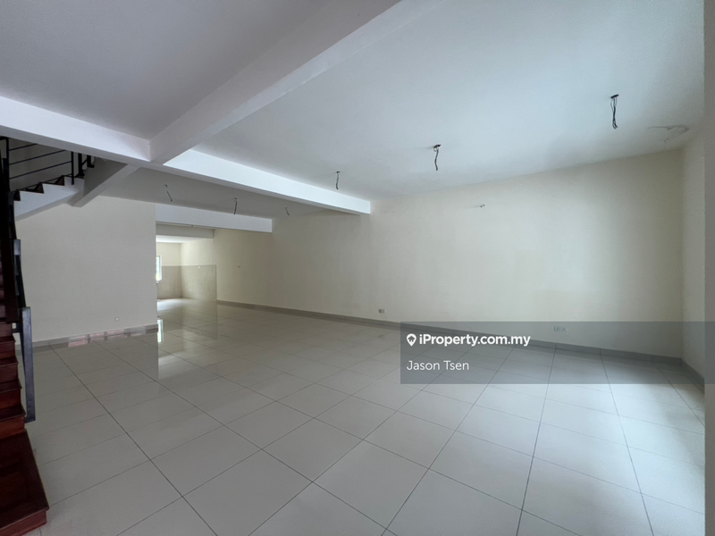 2.5-storey Terraced House for Sale in Taman Suria Tropika, Seri Kembangan by Jason Tsen - iProperty.com.my