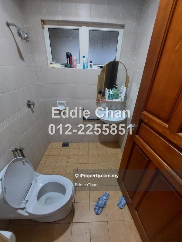 Bungalow House for Sale in Kemensah Heights, Ulu Kelang by Eddie Chan - iProperty.com.my