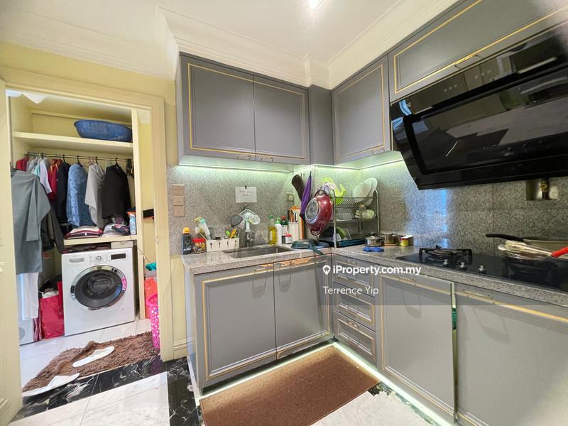 Service Residence for Sale in Regalia Residence by Terrence Yip - iProperty.com.my