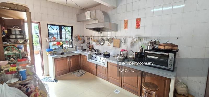 Rumah Berkembar untuk Dijual di Taman Lucky, Bangsar oleh SW Chew - iProperty.com.my