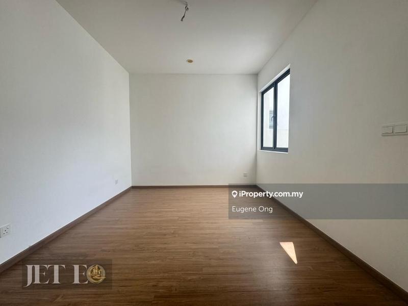 Rumah Berkembar untuk Dijual di Twentyfive7, Tanjong Duabelas oleh Eugene Ong - iProperty.com.my