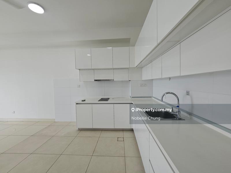 Service Residence for Sale in Putra Residence by Nobeille Chung - iProperty.com.my