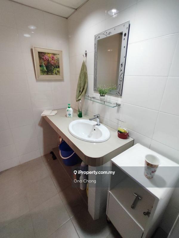Office for Sale in Kelana Jaya Ara Damansara Subang Jaya, Petaling Jaya by Ono Chong - iProperty.com.my