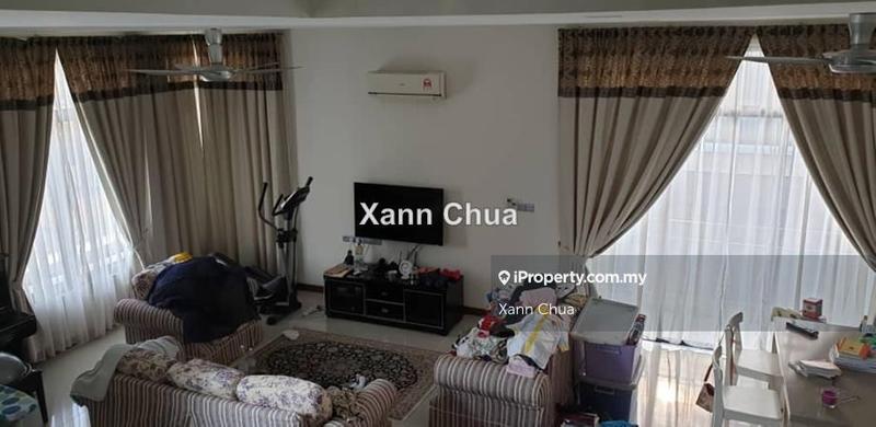 Rumah Berkembar untuk Dijual di Taman Equine, Seri Kembangan oleh Xann Chua - iProperty.com.my