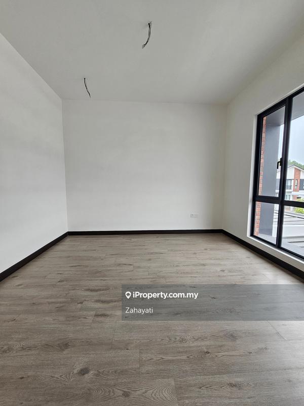 Rumah Berangkai 2 Tingkat untuk Dijual di Elmina East, Intermediate Ilham Residences 2, Shah Alam oleh Zahayati - iProperty.com.my