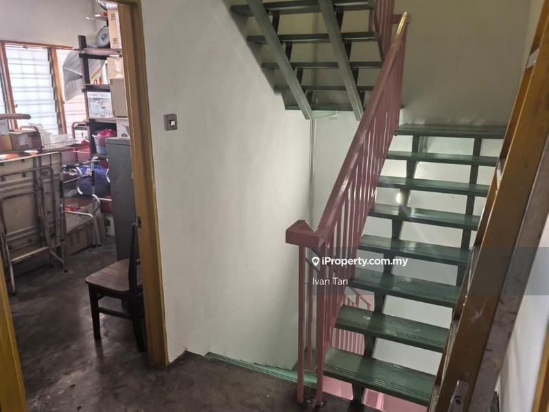 Rumah Teres 3-Tingkat untuk Dijual di Taman Bukit Intan, Sri Petaling oleh Ivan Tan - iProperty.com.my