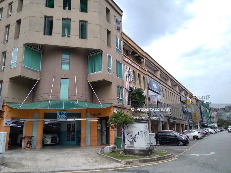 Kedai untuk Dijual di Kota Damansara, Selangor oleh Richard Chang - iProperty.com.my