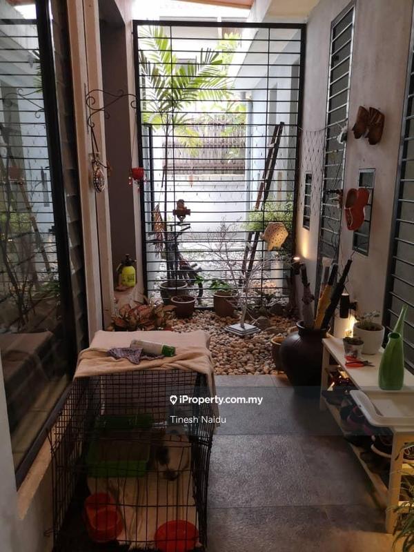 Bungalow House for Sale in Ampang Utama, Ampang by Tinesh Naidu - iProperty.com.my